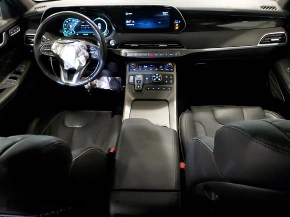 ✅ 2022 Hyundai Palisade Calligraphy • VIN: KM8R7DHE9NU442183 • Lot: 59050414. Listed on Copart with 25,943 mi. Free auction sales archive from the USA and detailed vehicle history report at DreamBid. Image 8.