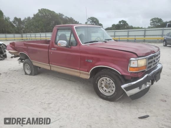 ✅ 1995 Ford F-150 • VIN: 1FTEF15N7SNB41751 • Lot: 86223125. Wystawiony na Copart z przebiegiem 337 573 mil. Bezpłatny archiwum sprzedaży aukcyjnych z USA i szczegółowy raport historii pojazdu na DreamBid. Zdjęcie 4.