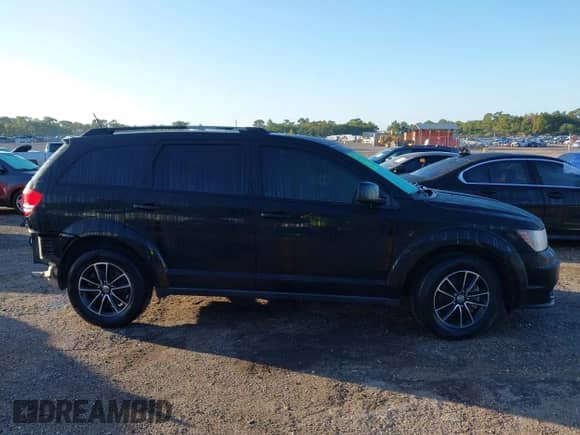 2017 Dodge Journey SE с VIN 3C4PDCAB9HT709657, выставлен на аукционе IAAI как лот 43490377 с пробегом 118 407 миль миль и . История ставок и продаж доступна на DreamBid. Изображение 13.