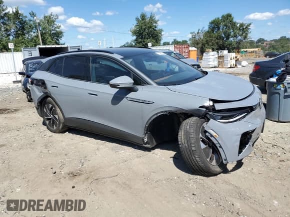 ✅ 2022 Volkswagen ID.4 Pro S • VIN: WVGTMPE26NP050416 • Lot: 70428625. Listed on Copart with 20,840 mi. Free auction sales archive from the USA and detailed vehicle history report at DreamBid. Image 4.