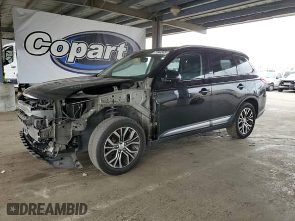 2017 Mitsubishi Outlander SE with VIN JA4AD3A30HZ042947, listed as a Copart auction lot 71544805 with 173,811 mi miles and Salvage title. Bid and sale history available at DreamBid. Image 1.