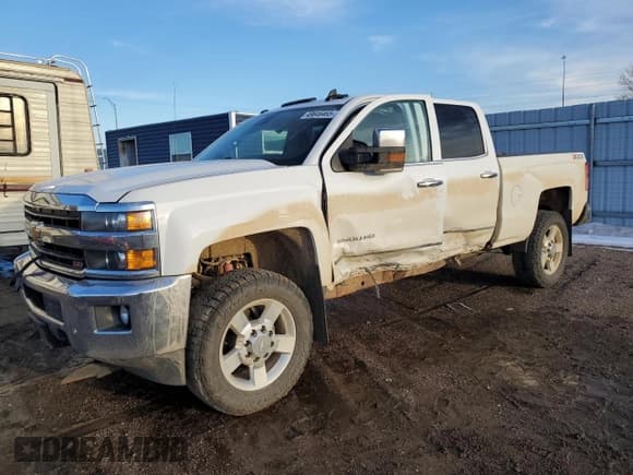 ✅ 2019 Chevrolet Silverado 2500HD LTZ • VIN: 1GC1KTEG4KF267633 • Lot: 49646465. Wystawiony na Copart z przebiegiem 203 657 mil. Bezpłatny archiwum sprzedaży aukcyjnych z USA i szczegółowy raport historii pojazdu na DreamBid. Zdjęcie 1.