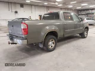 ✅ 2004 Toyota Tundra SR5 • VIN: 5TBDT44194S448297 • Lot: 43457805. Wystawiony na IAAI z przebiegiem Nie podano. Bezpłatny archiwum sprzedaży aukcyjnych z USA i szczegółowy raport historii pojazdu na DreamBid. Zdjęcie 4.