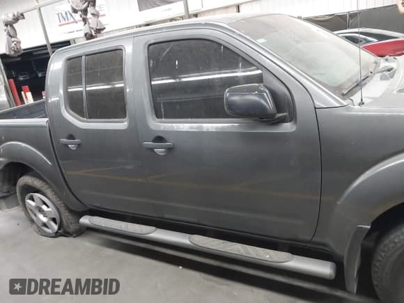 ✅ 2006 Nissan Frontier SE • VIN: 1N6AD07U16C451721 • Лот: 42699217. Опубликован ранее на IAAI с пробегом 158 565 миль. Бесплатный доступ к архиву аукционных продаж из США и подробный отчёт об истории автомобиля на DreamBid. Изображение 13.