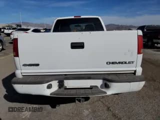 ✅ 2003 Chevrolet S-10 • VIN: 1GCDT19X438251494 • Лот: 46087185. Опубликован ранее на Copart с пробегом Не указан. Бесплатный доступ к архиву аукционных продаж из США и подробный отчёт об истории автомобиля на DreamBid. Изображение 6.