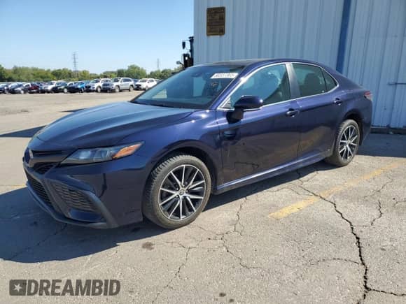 2021 Toyota Camry SE with VIN 4T1T11BK9MU023477, listed as a Copart auction lot 80337365 with 79,779 mi miles and Salvage title. Bid and sale history available at DreamBid. Image 1.