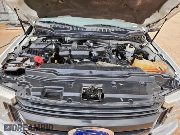 ✅ 2017 Ford F-250 XL • VIN: 1FT7X2B69HEE65222 • Lot: 91474865. Listed on Copart with 144,374 mi. Free auction sales archive from the USA and detailed vehicle history report at DreamBid. Image 11.