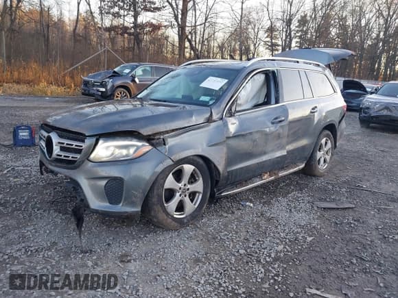 ✅ 2017 Mercedes-Benz GLS 450 • VIN: 4JGDF6EE1HA921989 • Лот: 43753957. Опубликован ранее на IAAI с пробегом 132 498 миль. Бесплатный доступ к архиву аукционных продаж из США и подробный отчёт об истории автомобиля на DreamBid. Изображение 2.