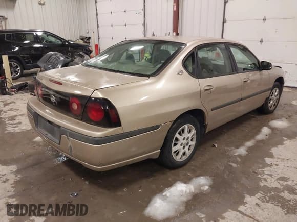 ✅ 2004 Chevrolet Impala • VIN: 2G1WF52E949372827 • Lot: 43846697. Listed on IAAI with 311,836 mi. Free auction sales archive from the USA and detailed vehicle history report at DreamBid. Image 4.