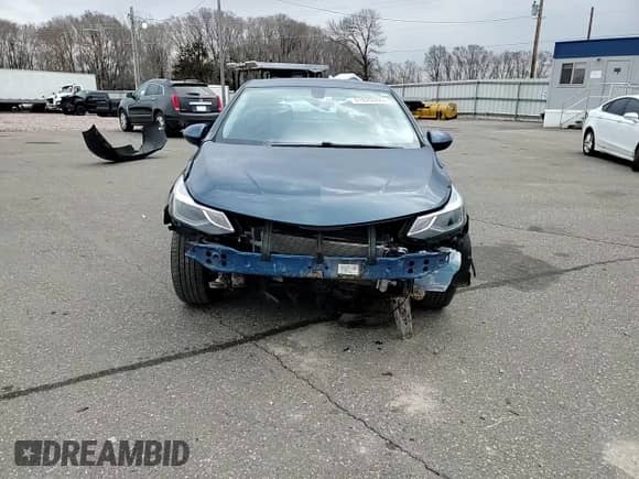 ✅ 2019 Chevrolet Cruze Premier • VIN: 1G1BF5SM7K7102340 • Lot: 51820395. Wystawiony na Copart z przebiegiem 86 223 mil mil. Skorzystaj z bezpłatnego archiwum sprzedaży aukcyjnych z USA i zobacz szczegółowy raport historii pojazdu na DreamBid. Zdjęcie 11.