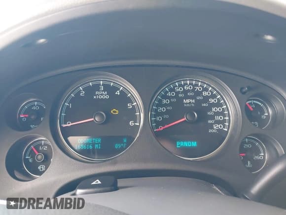 ✅ 2011 Chevrolet Tahoe LTZ • VIN: 1GNSCCE09BR333023 • Lot: 43085215. Listed on IAAI with 165,616 mi. Free auction sales archive from the USA and detailed vehicle history report at DreamBid. Image 7.