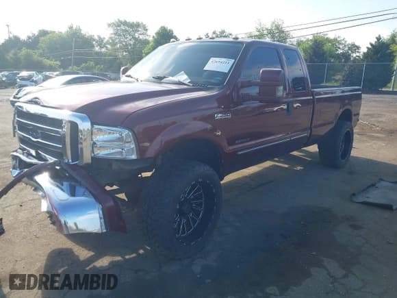✅ 1999 Ford F-250 XL • VIN: 1FTNX21F9XED80808 • Lot: 42694211. Listed on IAAI with 286,291 mi. Free auction sales archive from the USA and detailed vehicle history report at DreamBid. Image 2.