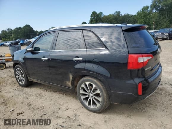 ✅ 2014 Kia Sorento SX • VIN: 5XYKW4A73EG466551 • Lot: 71703875. Listed on Copart with 182,289 mi. Free auction sales archive from the USA and detailed vehicle history report at DreamBid. Image 2.
