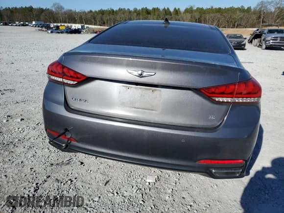 ✅ 2015 Hyundai Genesis 3.8L • VIN: KMHGN4JE3FU057792 • Lot: 88343255. Wystawiony na Copart z przebiegiem 166 213 mil. Bezpłatny archiwum sprzedaży aukcyjnych z USA i szczegółowy raport historii pojazdu na DreamBid. Zdjęcie 6.
