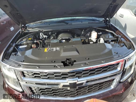 ✅ 2020 Chevrolet Suburban LS • VIN: 1GNSKGKC0LR210771 • Lot: 73931854. Listed on Copart with 12,674 mi. Free auction sales archive from the USA and detailed vehicle history report at DreamBid. Image 12.