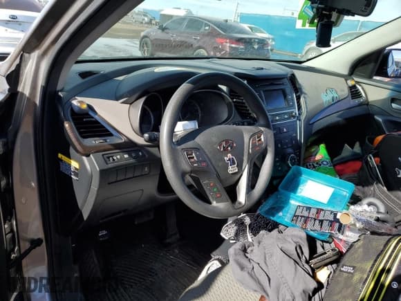 ✅ 2017 Hyundai Santa Fe 2.4L • VIN: 5NMZTDLB2HH036559 • Лот: 40097893. Опубликован ранее на Copart с пробегом Не указан. Бесплатный доступ к архиву аукционных продаж из США и подробный отчёт об истории автомобиля на DreamBid. Изображение 8.