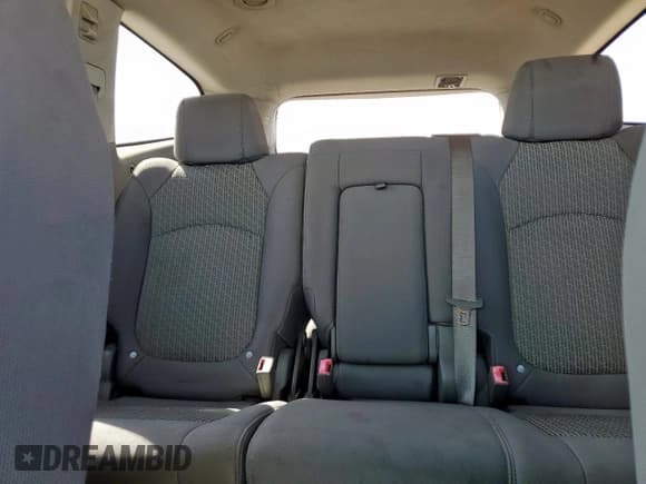 ✅ 2010 Chevrolet Traverse 1LT • VIN: 1GNLRFED9AS114464 • Lot: 85860615. Wystawiony na Copart z przebiegiem 215 104 mil. Bezpłatny archiwum sprzedaży aukcyjnych z USA i szczegółowy raport historii pojazdu na DreamBid. Zdjęcie 10.