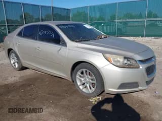 ✅ 2014 Chevrolet Malibu LT • VIN: 1G11C5SL5EF210686 • Lot: 43585931. Listed on IAAI with 203,280 mi. Free auction sales archive from the USA and detailed vehicle history report at DreamBid. Image 1.