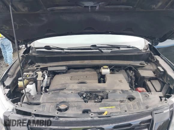 ✅ 2018 Nissan Pathfinder SL • VIN: 5N1DR2MM2JC642120 • Lot: 41806544. Listed on IAAI with 68,279 mi. Free auction sales archive from the USA and detailed vehicle history report at DreamBid. Image 10.