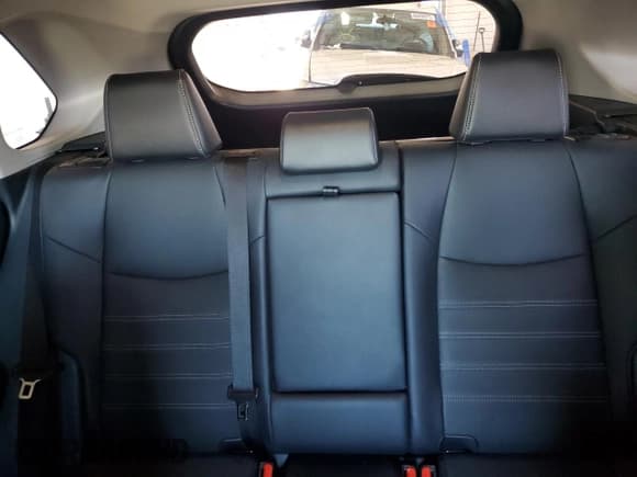 ✅ 2022 Toyota RAV4 Hybrid Limited • VIN: JTMD6RFV5NJ014887 • Lot: 80272175. Listed on Copart with 80,114 mi. Free auction sales archive from the USA and detailed vehicle history report at DreamBid. Image 10.