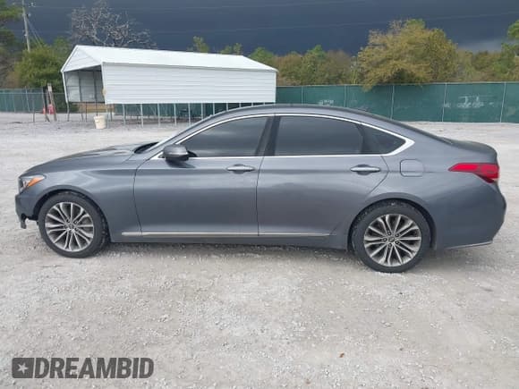 ✅ 2015 Hyundai Genesis 3.8L • VIN: KMHGN4JE5FU061570 • Lot: 41461918. Wystawiony na IAAI z przebiegiem 261 582 mil. Bezpłatny archiwum sprzedaży aukcyjnych z USA i szczegółowy raport historii pojazdu na DreamBid. Zdjęcie 14.