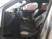 ✅ 2017 Porsche Macan • VIN: WP1AA2A57HLB01486 • Лот: 90096295. Опубликован ранее на Copart с пробегом 127 544 миль. Бесплатный доступ к архиву аукционных продаж из США и подробный отчёт об истории автомобиля на DreamBid. Изображение 7.