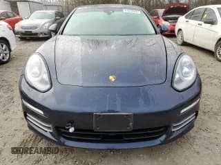 ✅ 2015 Porsche Panamera 4 • VIN: WP0AA2A75FL001869 • Lot: 47072944. Listed on Copart with 33,753 mi. Free auction sales archive from the USA and detailed vehicle history report at DreamBid. Image 5.
