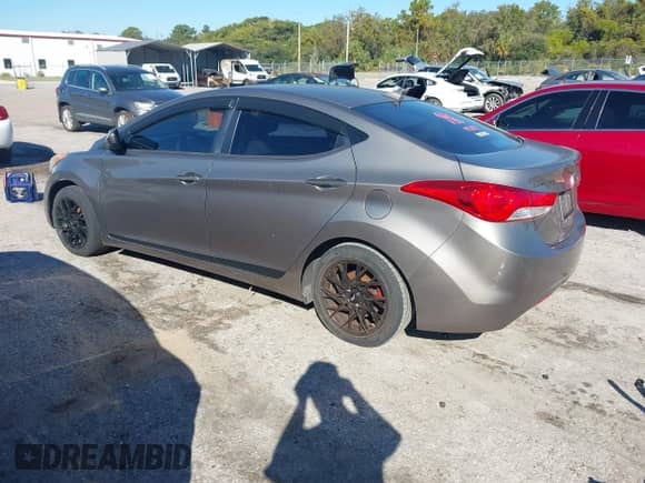 2013 Hyundai Elantra Limited with VIN 5NPDH4AE2DH180263, listed as a IAAI auction lot 43592867 with Not provided miles and . Bid and sale history available at DreamBid. Image 3.