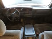 ✅ 2001 Chevrolet Silverado 1500 • VIN: 2GCEK19V811338353 • Лот: 50026525. Опубликован ранее на Copart с пробегом 295 215 миль. Бесплатный доступ к архиву аукционных продаж из США и подробный отчёт об истории автомобиля на DreamBid. Изображение 8.