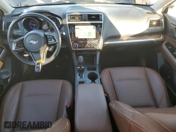 ✅ 2019 Subaru Outback Touring • VIN: 4S4BSETC2K3241366 • Lot: 86706425. Wystawiony na Copart z przebiegiem 62 126 mil. Bezpłatny archiwum sprzedaży aukcyjnych z USA i szczegółowy raport historii pojazdu na DreamBid. Zdjęcie 8.