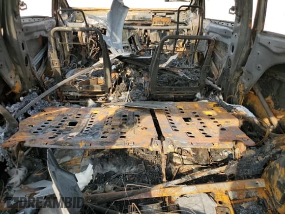 ✅ 2010 Mazda CX-7 Sport • VIN: JM3ER2W53A0325535 • Lot: 71539385. Wystawiony na Copart z przebiegiem Nie podano. Bezpłatny archiwum sprzedaży aukcyjnych z USA i szczegółowy raport historii pojazdu na DreamBid. Zdjęcie 8.