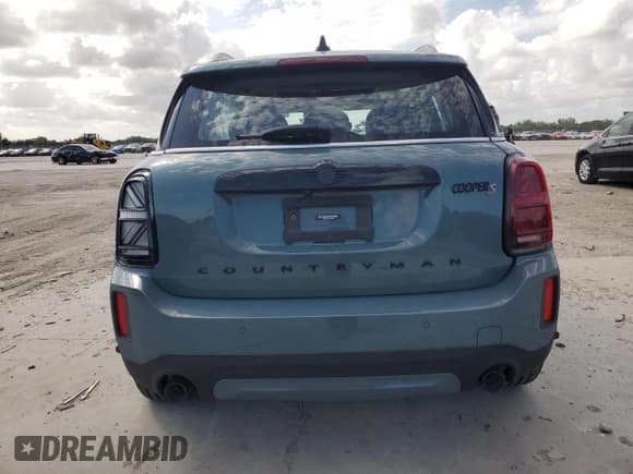 ✅ 2024 MINI Countryman Cooper S • VIN: WMZ53BR03R3R83506 • Lot: 77765784. Listed on Copart with 7,310 mi. Free auction sales archive from the USA and detailed vehicle history report at DreamBid. Image 6.