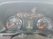 ✅ 2017 Chevrolet Silverado 1500 Custom • VIN: 1GCRCPEH9HZ282118 • Lot: 58127325. Wystawiony na Copart z przebiegiem 153 813 mil. Bezpłatny archiwum sprzedaży aukcyjnych z USA i szczegółowy raport historii pojazdu na DreamBid. Zdjęcie 9.