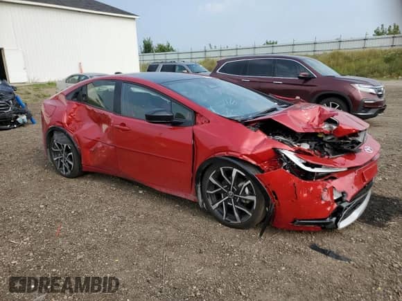 2024 Toyota Prius SE с VIN JTDACACU3R3036289, выставлен на аукционе Copart как лот 67377685 с пробегом 3 667 миль миль и На запчасти • Non repairable. История ставок и продаж доступна на DreamBid. Изображение 4.