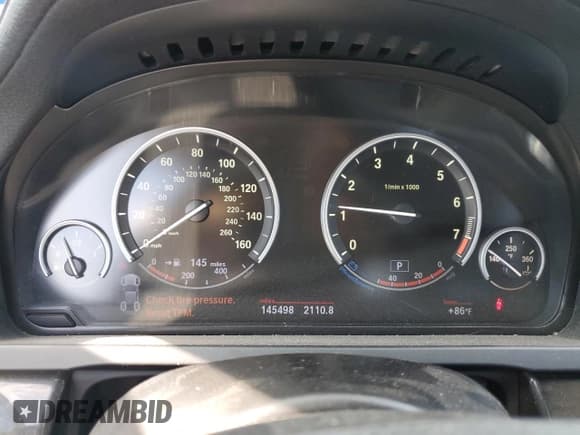 ✅ 2013 BMW 7 Series 740Li • VIN: WBAYE4C51DD136832 • Lot: 86310995. Wystawiony na Copart z przebiegiem 145 498 mil. Bezpłatny archiwum sprzedaży aukcyjnych z USA i szczegółowy raport historii pojazdu na DreamBid. Zdjęcie 9.