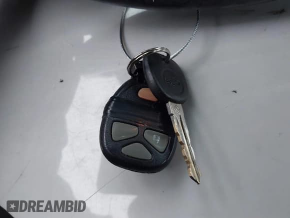 ✅ 2006 Chevrolet HHR LT • VIN: 3GNDA23PX6S567103 • Lot: 41383991. Listed on IAAI with 220,339 mi. Free auction sales archive from the USA and detailed vehicle history report at DreamBid. Image 11.