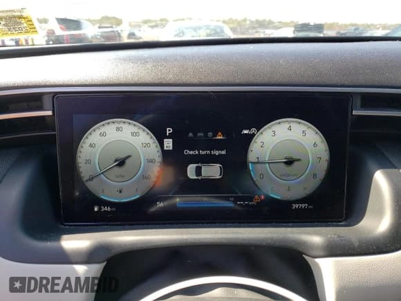 ✅ 2022 Hyundai Tucson SEL • VIN: 5NMJFCAE6NH009419 • Lot: 46217123. Wystawiony na Copart z przebiegiem 39 797 mil. Bezpłatny archiwum sprzedaży aukcyjnych z USA i szczegółowy raport historii pojazdu na DreamBid. Zdjęcie 9.