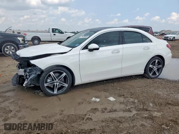 ✅ 2021 Mercedes-Benz A 220 • VIN: W1K3G4EB2MJ283856 • Lot: 71428455. Listed on Copart with 25,709 mi. Free auction sales archive from the USA and detailed vehicle history report at DreamBid. Image 1.