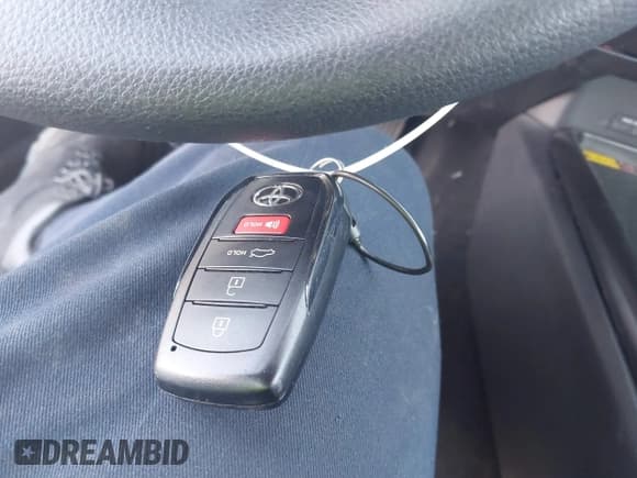 ✅ 2025 Toyota Camry LE • VIN: 4T1DAACK8SU169014 • Lot: 43772245. Listed on IAAI with 8,807 mi. Free auction sales archive from the USA and detailed vehicle history report at DreamBid. Image 11.