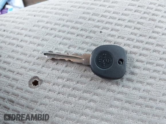 ✅ 2008 Chevrolet Suburban 3LT • VIN: 3GNFC16068G126232 • Lot: 42454773. Listed on IAAI with 243,278 mi. Free auction sales archive from the USA and detailed vehicle history report at DreamBid. Image 11.