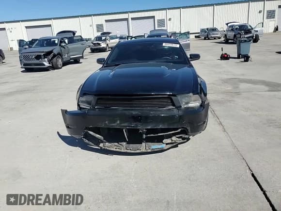 ✅ 2011 Ford Mustang GT Premium • VIN: 1ZVBP8CF1B5166923 • Lot: 86654615. Listed on Copart with 85,156 mi. Free auction sales archive from the USA and detailed vehicle history report at DreamBid. Image 13.