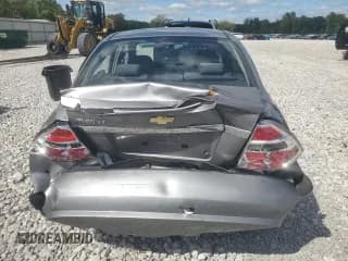 ✅ 2011 Chevrolet Aveo 1LT • VIN: KL1TD5DE7BB142087 • Lot: 71108235. Wystawiony na Copart z przebiegiem 76 166 mil. Bezpłatny archiwum sprzedaży aukcyjnych z USA i szczegółowy raport historii pojazdu na DreamBid. Zdjęcie 6.