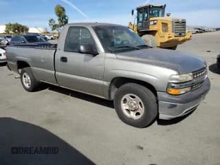 ✅ 2000 Chevrolet Silverado 1500 • VIN: 1GCEC14W4YE174122 • Лот: 75111014. Опубликован ранее на Copart с пробегом 107 695 миль. Бесплатный доступ к архиву аукционных продаж из США и подробный отчёт об истории автомобиля на DreamBid. Изображение 4.