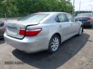 ✅ 2008 Lexus LS 460 • VIN: JTHBL46F985061458 • Лот: 42463544. Опубликован ранее на IAAI с пробегом Не указан. Бесплатный доступ к архиву аукционных продаж из США и подробный отчёт об истории автомобиля на DreamBid. Изображение 4.