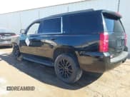 ✅ 2020 Chevrolet Tahoe LT • VIN: 1GNSCBKC4LR172302 • Lot: 41638574. Wystawiony na IAAI z przebiegiem Nie podano. Bezpłatny archiwum sprzedaży aukcyjnych z USA i szczegółowy raport historii pojazdu na DreamBid. Zdjęcie 3.