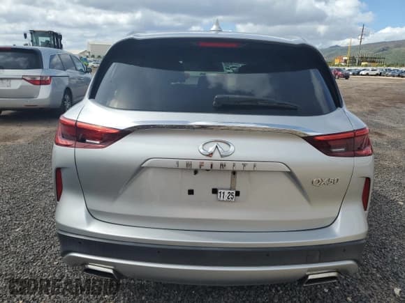✅ 2019 Infiniti QX50 Pure • VIN: 3PCAJ5M19KF119137 • Лот: 49715255. Опубликован ранее на Copart с пробегом 46 683 миль. Бесплатный доступ к архиву аукционных продаж из США и подробный отчёт об истории автомобиля на DreamBid. Изображение 6.