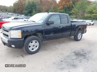 2008 Chevrolet Silverado 1500 1LT с VIN 2GCEK190881291498, выставлен на аукционе IAAI как лот 43559772 с пробегом 267 948 миль миль и . История ставок и продаж доступна на DreamBid. Изображение 2.