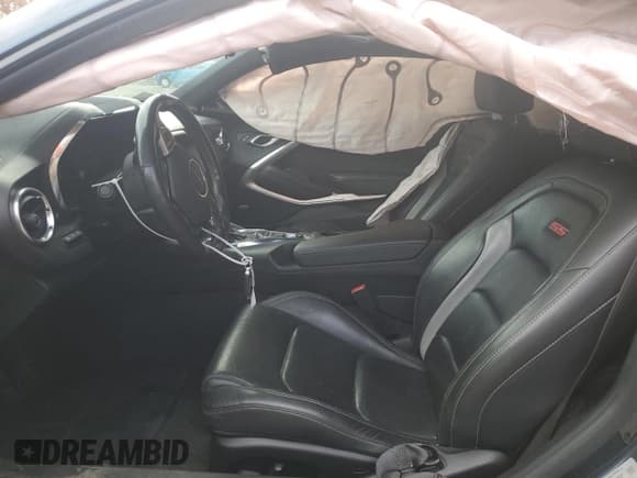 ✅ 2019 Chevrolet Camaro 2SS • VIN: 1G1FH1R79K0141394 • Lot: 91560405. Wystawiony na Copart z przebiegiem 69 259 mil. Bezpłatny archiwum sprzedaży aukcyjnych z USA i szczegółowy raport historii pojazdu na DreamBid. Zdjęcie 7.