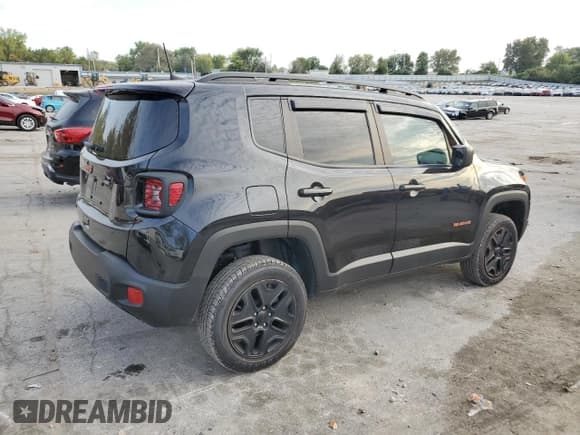 ✅ 2020 Jeep Renegade Sport • VIN: ZACNJBAB7LPL35279 • Лот: 82444405. Опубликован ранее на Copart с пробегом 65 340 миль. Бесплатный доступ к архиву аукционных продаж из США и подробный отчёт об истории автомобиля на DreamBid. Изображение 3.