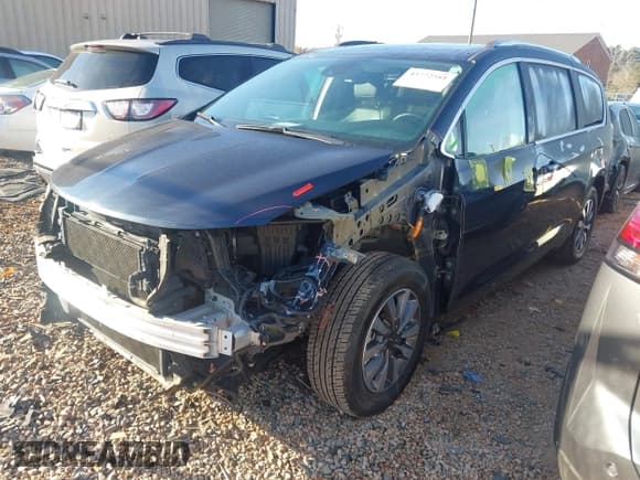 ✅ 2021 Chrysler Pacifica Hybrid Touring L • VIN: 2C4RC1L72MR594048 • Lot: 43772581. Listed on IAAI with 115,553 mi. Free auction sales archive from the USA and detailed vehicle history report at DreamBid. Image 2.